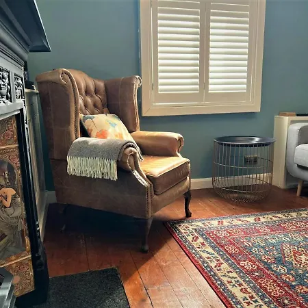 펜션 Escape 2 Unwind, Victorian Elegance - Sleeps 6 *